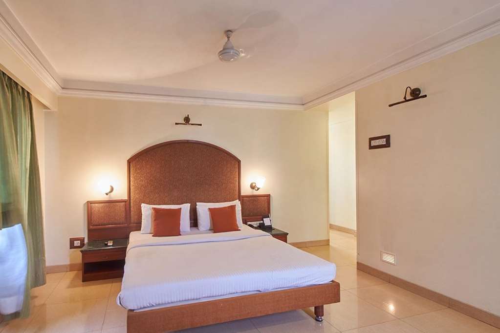 Hotel Srimaan Pune Chambre photo