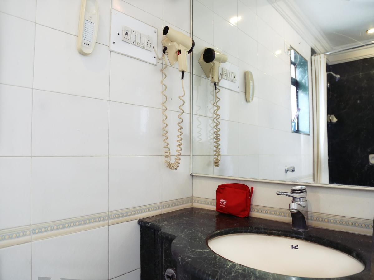 Hotel Srimaan Pune Extérieur photo