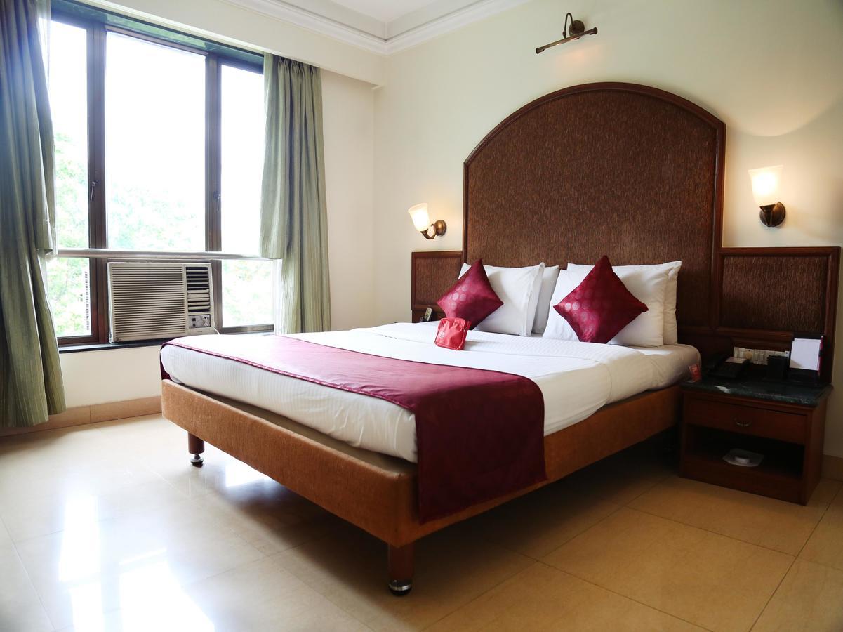 Hotel Srimaan Pune Extérieur photo