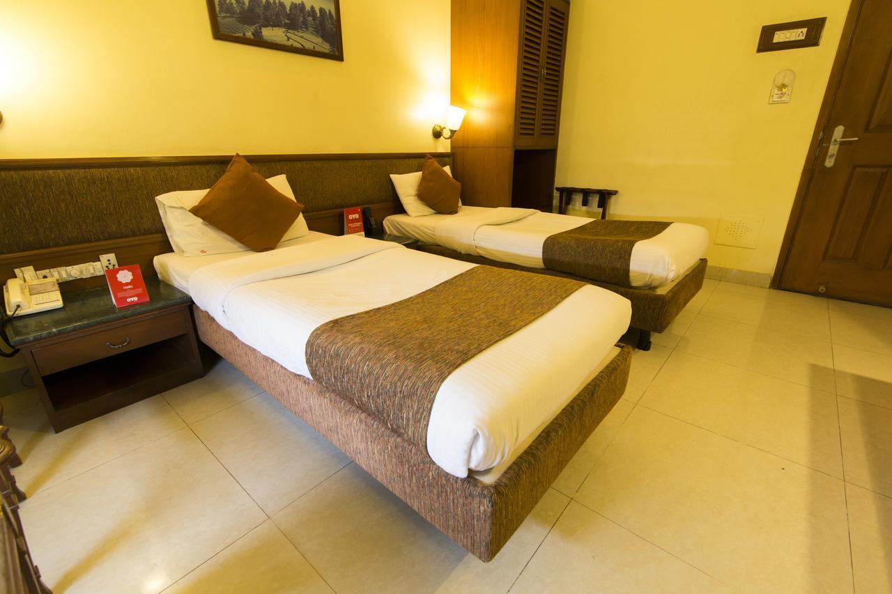 Hotel Srimaan Pune Extérieur photo
